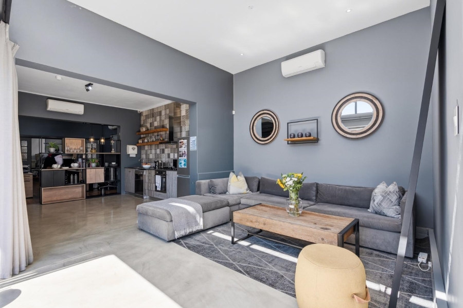 5 Bedroom Property for Sale in Woodstock Upper Western Cape